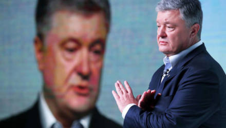 Опубликована переписка о планах Порошенко устроить Майдан