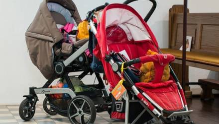 Белорус избил 4-летнего сына и выгнал его из квартиры