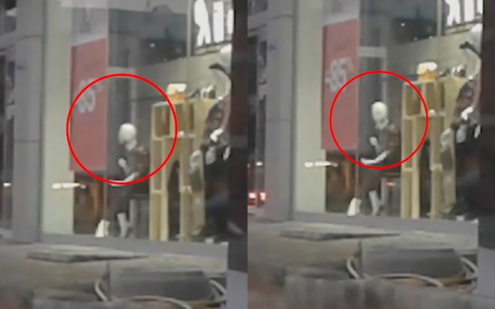 Очевидец снял жуткое видео, как манекен внезапно повернул голову прямо на него