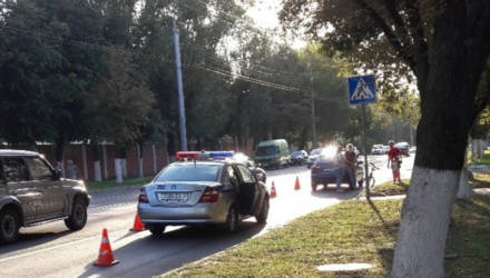 В Гомеле на пешеходном переходе сбили ребёнка-велосипедиста