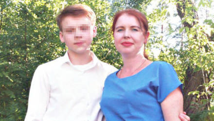 В Сети нашли дневник матери, чей 16-летний сын-отличник зарубил всю семью топором