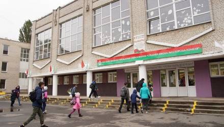 «Уволят, когда найдут новое место работы». Что происходит с чиновниками в Гомеле после распоряжения Лукашенко