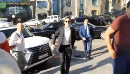 Зеленский устроил скандал на линейке у сына-первоклассника