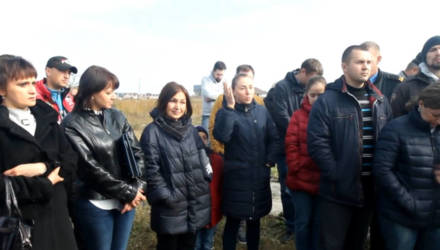 Эмоционально, но конструктивно. Городские власти встретились с жителями Романовичей