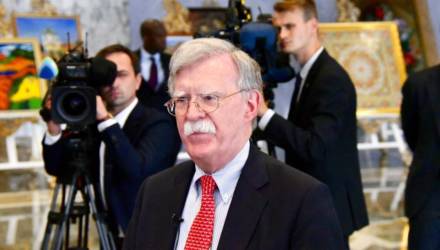 Трамп уволил советника по нацбезопасности Джона Болтона, который недавно встречался с Лукашенко