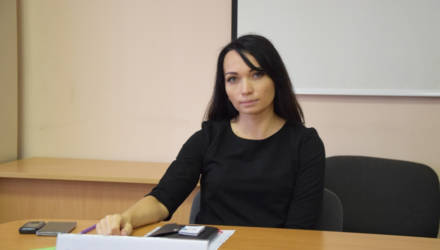 В Гомеле состоялась мини-ярмарка вакансий: контролёр-кассир – 800, грузчик – 650, повар – 700 рублей