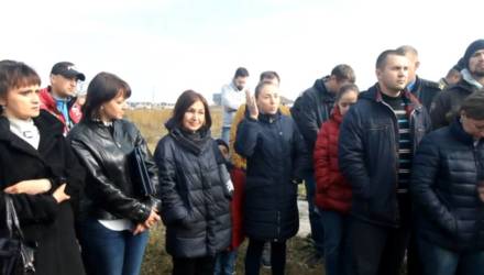 Мы вас услышали. Городские власти встретились с жителями Романовичей
