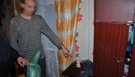Спокойный, не пьющий. Соседи о мужчине, до смерти избившем 4-летнюю дочь