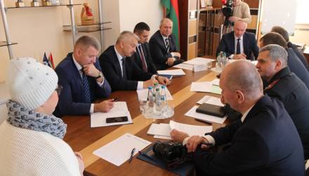 Генеральный прокурор Александр Конюк провёл приём граждан в Гомеле
