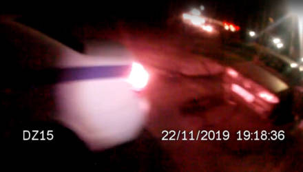 Под Гомелем сотрудники ГАИ оказали помощь автомобилисту, попавшему в трудную ситуацию на дороге