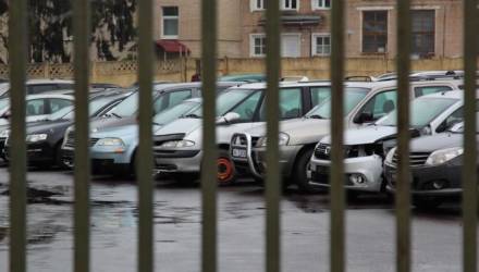 Купил Audi, а в Гомеле остался ни с чем! История покупки авто с площадки «конфиската»