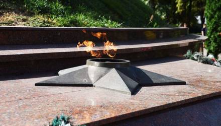 Вечный огонь на Кургане Славы в Гомеле временно отключён