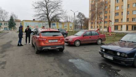 В Гомеле пользователи соцсетей ловили виновника ДТП, который скрылся с места аварии