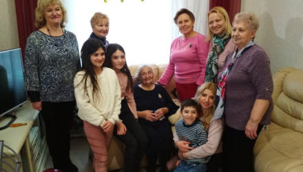 100-летний юбилей отметила гомельчанка Нина Савченко