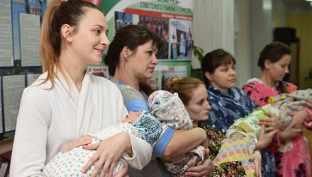 В Гомельской городской клинической больнице №2 первой в Новом году родилась Есения