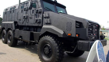 Все секреты новейшего белорусского MRAP "Защитник" раскрыты - смотрим видео