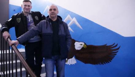 Во всех красках: как жители посёлка Юбилейный под Гомелем обустроили подъезд