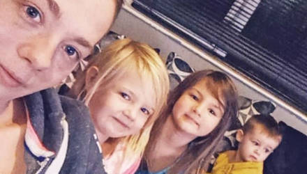 Девушка не подозревала о беременности, пока внезапно не родила