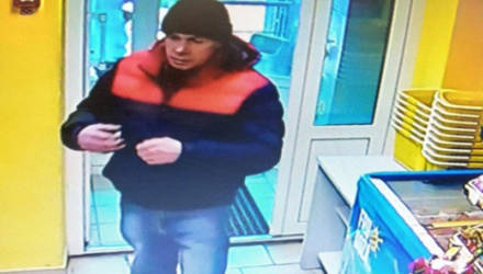 В гомельском магазине таинственно исчез кошелёк. Разгадку ищут по фото