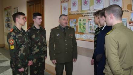 В Гомеле началась кампания по приёму в военные вузы