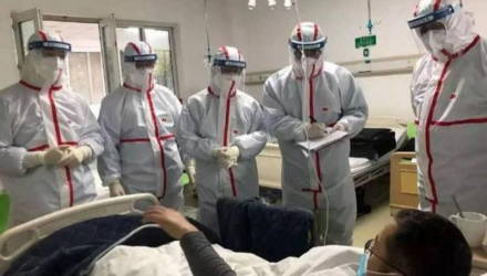 Стало известно, в течение какого периода проявляются первые симптомы коронавируса