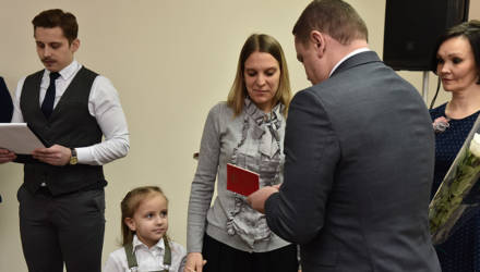 Жительнице Советского района Гомеля вручили орден Матери