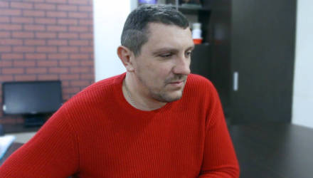 Журналисты побывали у гомельчанина, который получил письмо от английской королевы