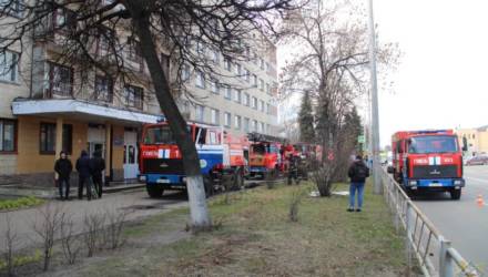 В общежитии ГГУ произошёл пожар: спасатели эвакуировали 260 человек