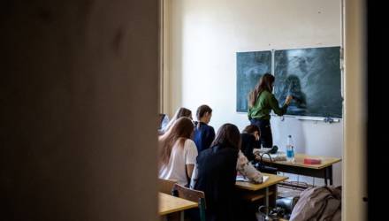 «Тяжёлое время настало, но, видимо, не у всех». Некоторые медвузы поднимают плату за обучение