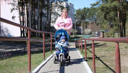 Общество равных возможностей: о том, какая работа ведётся в Гомельском районе по созданию безбарьерной среды
