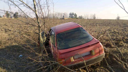 В Светлогорском районе инспектор ГАИ приехал на место ДТП и обнаружил угнанный автомобиль