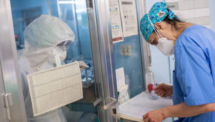 Плюс 575 за сутки. Количество инфицированных коронавирусом в Беларуси достигло 4779 человек, умерли 42 пациента