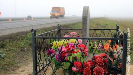 Гомельавтодор призывает демонтировать памятники у дорог