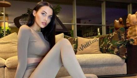 Девушка Тимати показала фото пятилетней давности, на котором из-за худобы она напоминает скелет