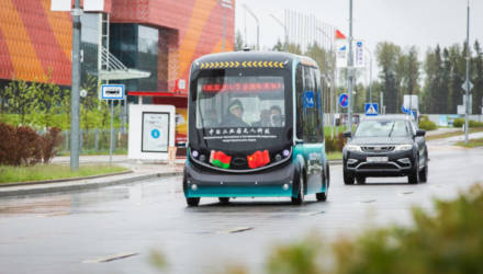 Первый беспилотный электробус протестировали в Беларуси