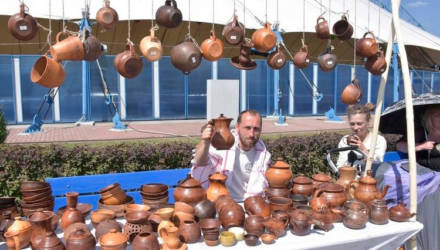 Из гомельской глины мастер спорта по боксу создаёт уникальные изделия