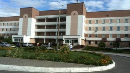 Более 200 работников Гомельской областной инфекционной больницы получили материальную поддержку