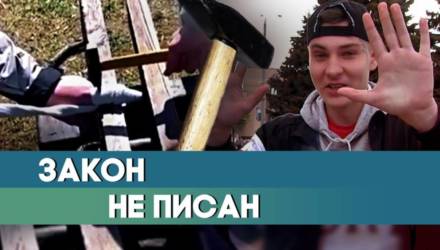 Ломают пальцы молотком, чтобы не идти в армию. Какая ответственность грозит авторам ролика?