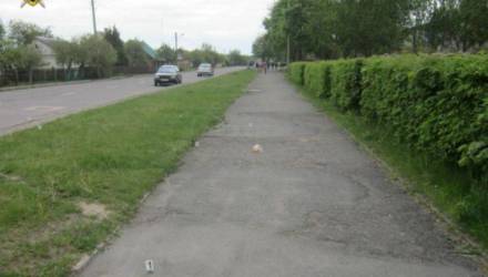 Прохожий спас белоруску: её прямо на улице пытался зарезать муж