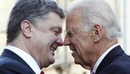 Опубликована запись переговоров Порошенко и Байдена о миллиардной взятке