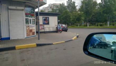 Кажется, в Гомеле никто не может повлиять на дерзкую "табакерку"