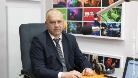 Главный врач Гомельской городской клинической больницы № 3 рассказал о методе лечения, самой эффективной маске и правилах самоизоляции