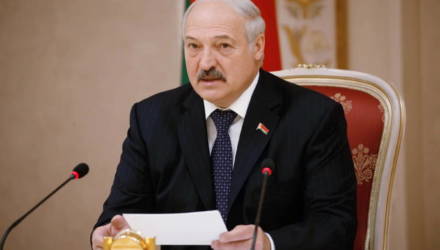 Лукашенко: Я вижу, кто толкает этих кукол, которые хотят у нас тут осчастливить народ