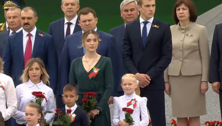 Стало известно, что за красавица была на трибуне вместе с Николаем Лукашенко