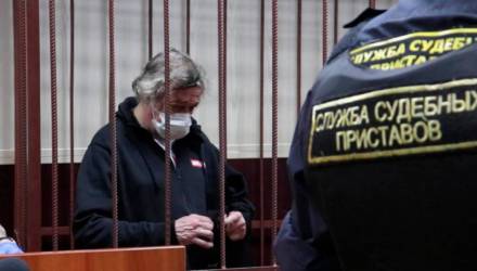 К приговору готов. Михаил Ефремов собрал всё самое тяжкое к суду по ДТП