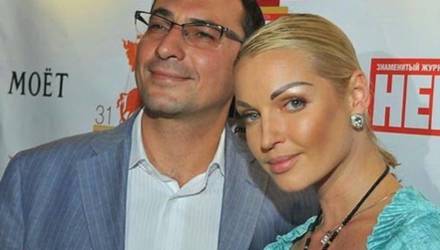 «Живёт припеваючи»: Волочкова отсудила у экс-мужа деньги за 22 квартиры