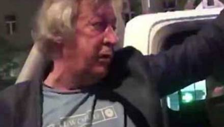 Опубликовано видео попытки Ефремова откупиться после аварии