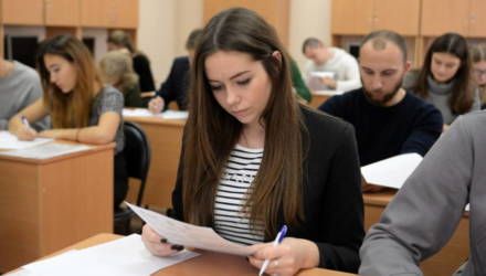 В Беларуси установлены перечни специальностей, на которые абитуриентов зачисляют без экзаменов