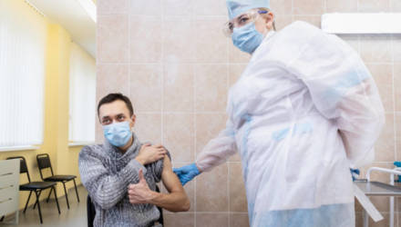 В Гомельской области завершается вакцинация медиков от COVID-19
