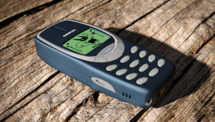 Nokia 3310 взорвалась во время зарядки у белорусского школьника. Но пострадали не руки